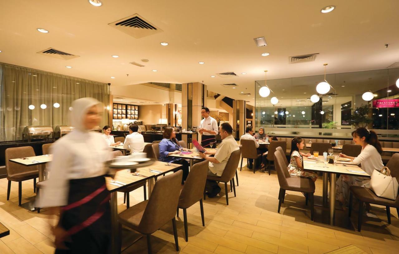 Rhr Hotel Kajang Exterior photo